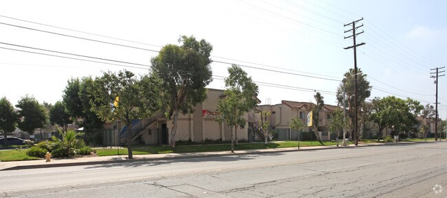 Foto del edificio - Heritage Park Apartments