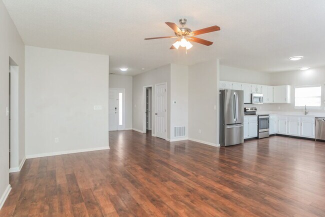 Foto del edificio - 3500 Limelight Ln