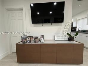 Foto del edificio - 6825 NW 5th Ct