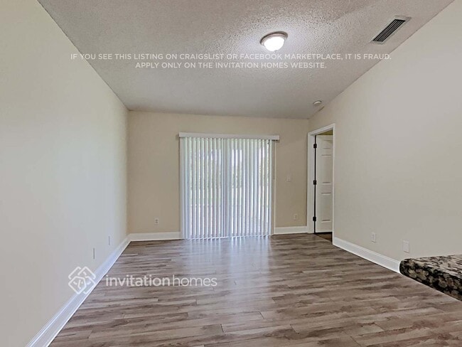 Building Photo - 1181 Worcester Way