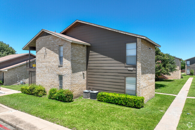 Building Photo - University Village Apartments