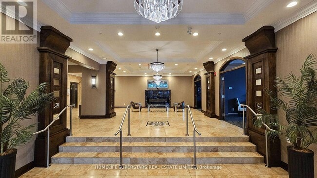 Building Photo - 205 Lakeshore Rd W