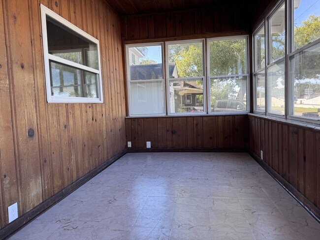 Foto del edificio - 3034 Rayford St