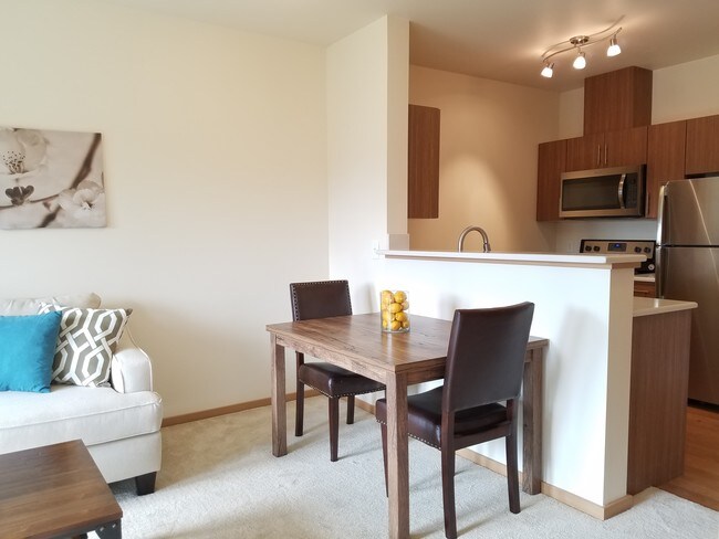 Foto del edificio - Estates at Hillside Gardens Affordable Sen...