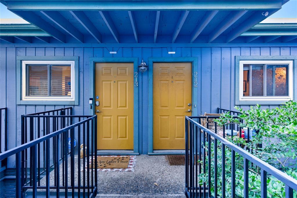 Foto principal - 3815 Guadalupe St