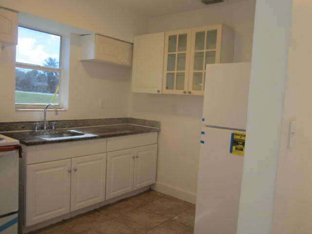 Foto del edificio - 2640 NW 2nd St