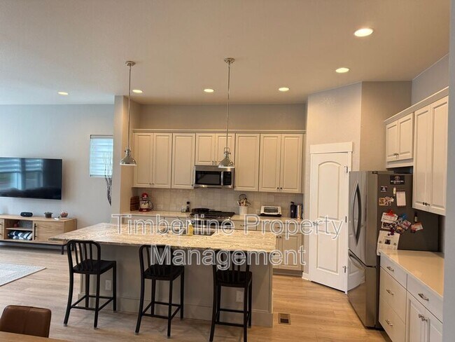 Foto del edificio - 2211 W 166th Ave