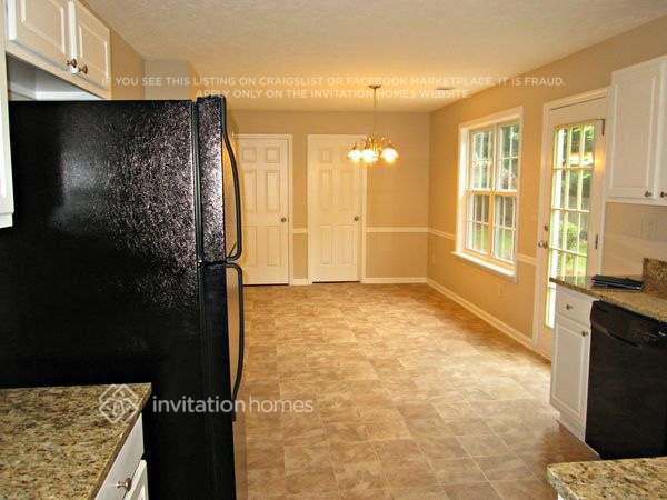 Foto del edificio - 3461 Glen Summit Ln