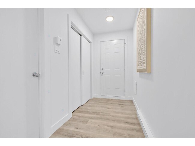 Building Photo - 223 A Rue Guillemette