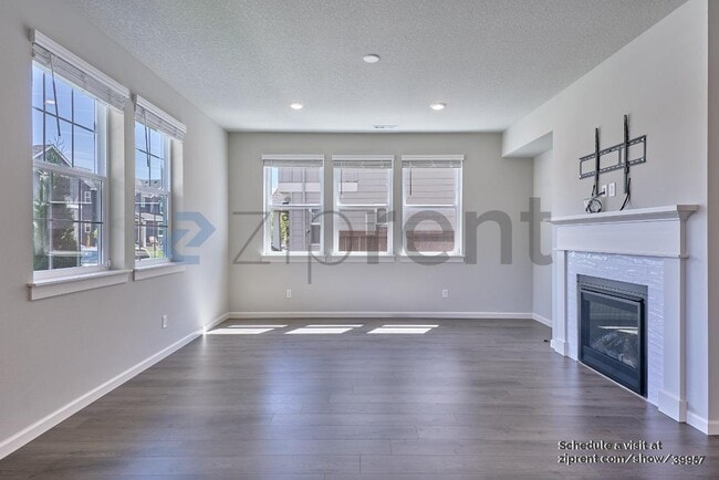 Building Photo - 30984 NW Turel Dr