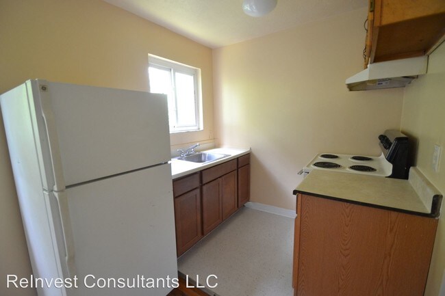 Building Photo - 2636 Stanton Ave