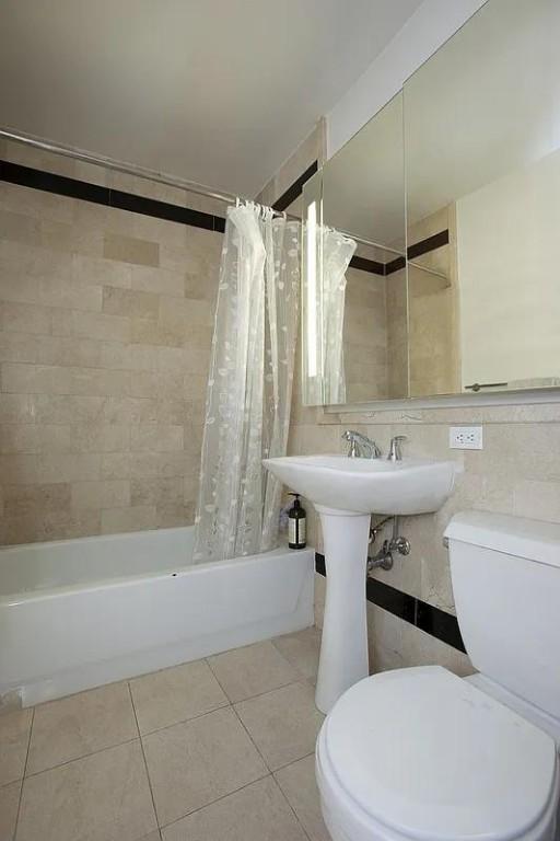 Building Photo - 1 bedroom in NEW YORK NY 10004
