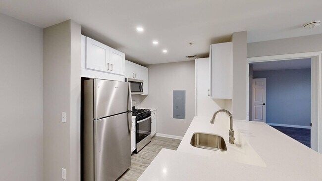 Interior Photo - Bradlee Danvers