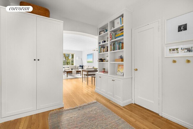 Foto del edificio - 520 E 90th St