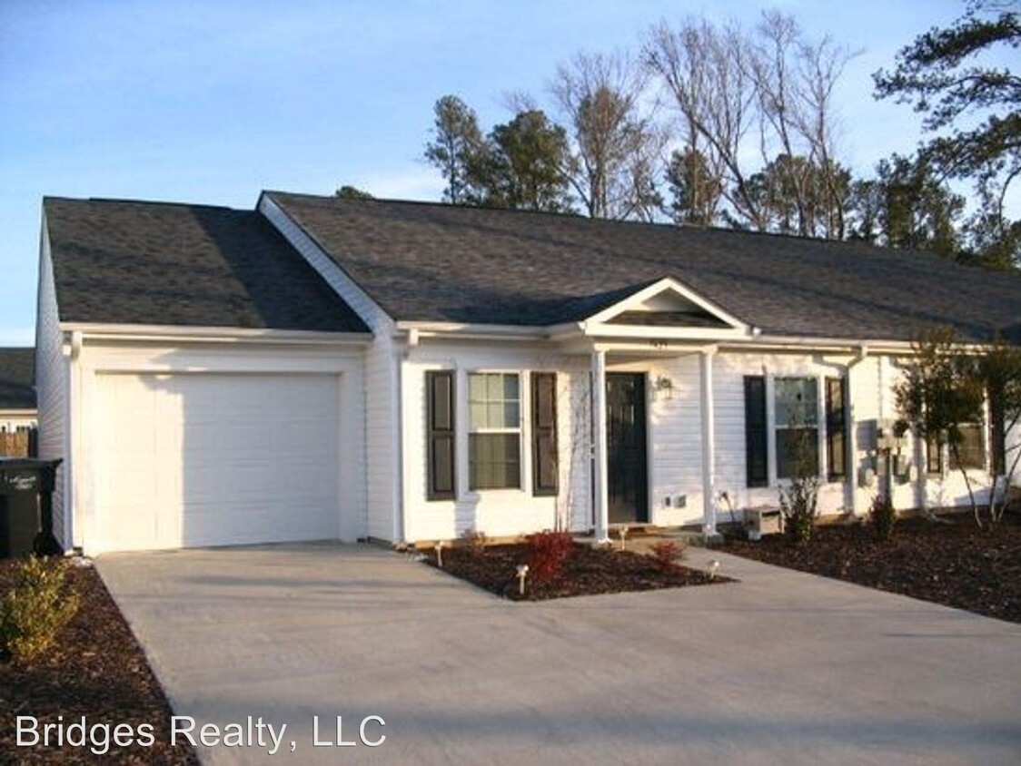 Foto principal - 2 br, 2 bath House - 7423 Exuma Dr