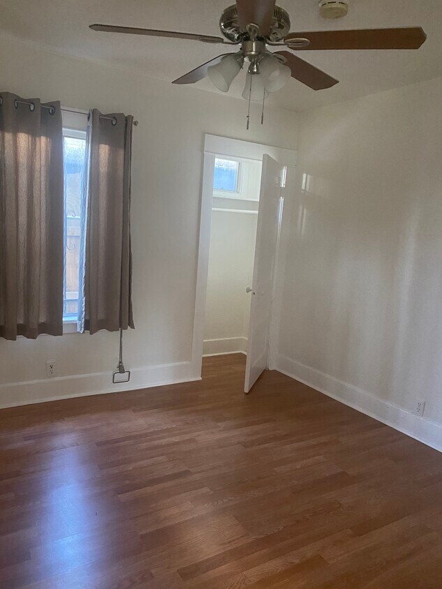 1st bedroom - 1158 W 68th St