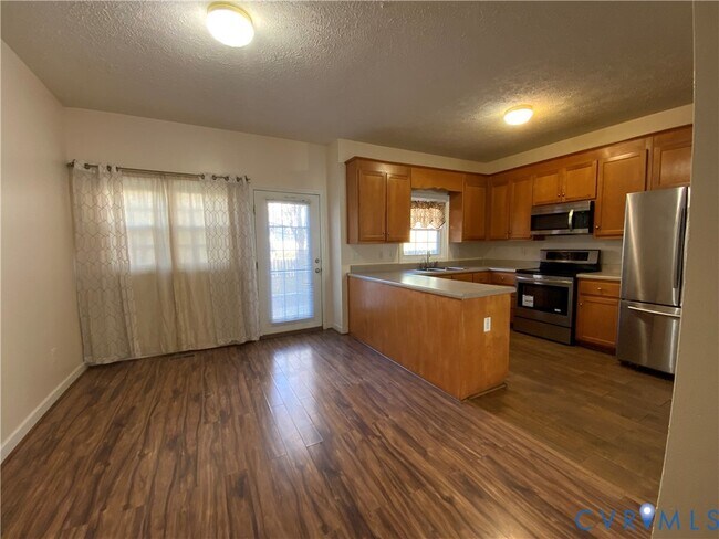 Building Photo - 2708 Goyne Loop