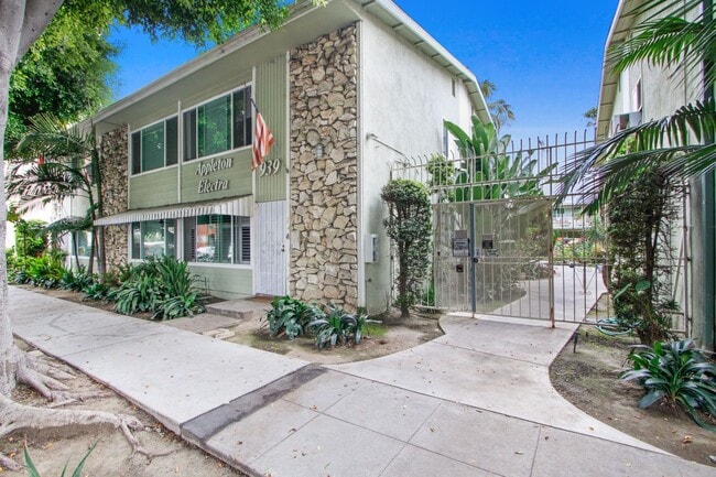 Foto del edificio - 939 E Appleton St