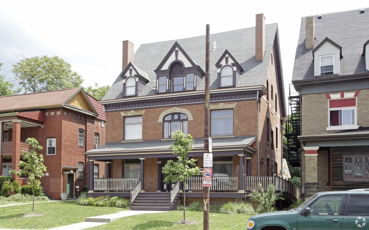 Foto del edificio - 744 N Negley Ave