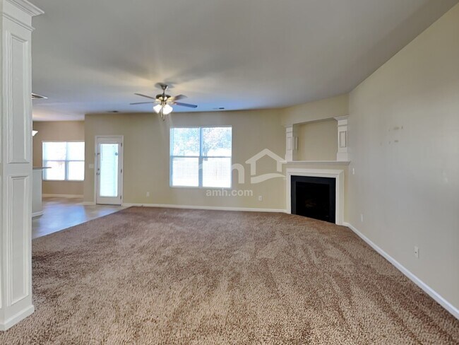 Foto del edificio - 511 Lindsborg Trl