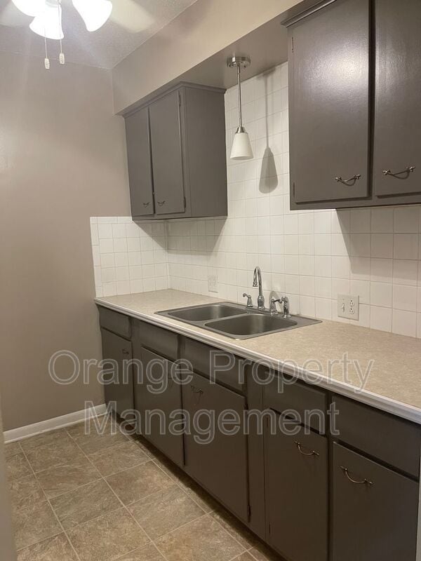 Photo - 625 5th Ave Apartment