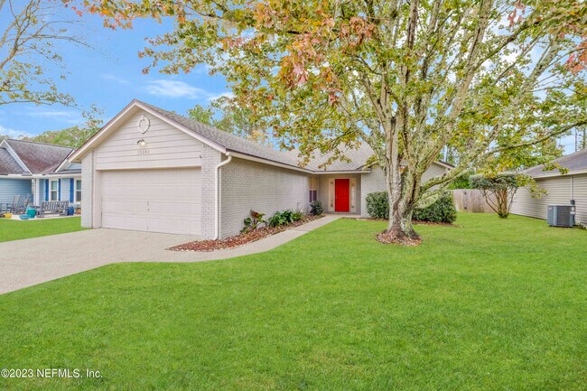 Building Photo - 12243 Cobblefield Cir N