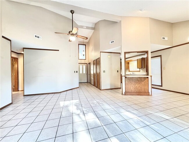 Building Photo - 2722 Coy Kaylor Dr
