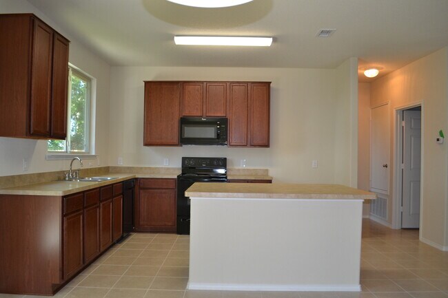 Foto del edificio - House for Lease in Sherman