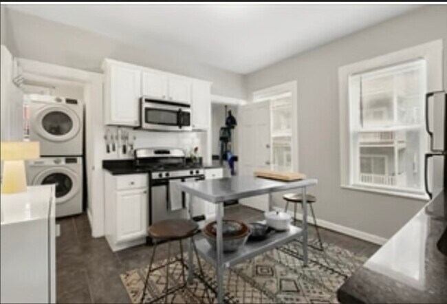 Foto del edificio - 89 Train St