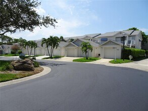 Building Photo - 11525 Shipwatch Dr