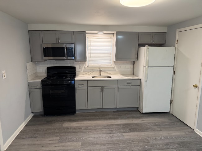 Photo - 506 Broad St Apartment