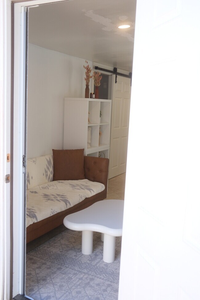 Foto del edificio - 3942 Marron St