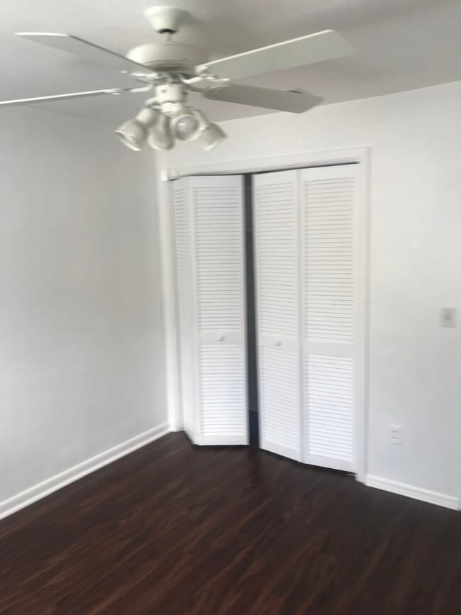 Building Photo - 900 San Christopher Dr