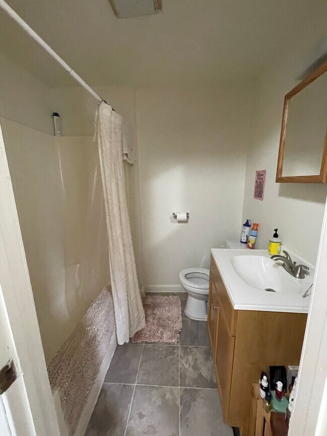 Foto del edificio - 72 Hyde St