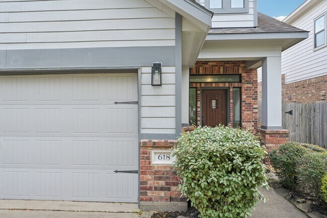 Foto del edificio - 618 Aulia Ln