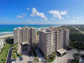 Building Photo - 700 Ocean Royale