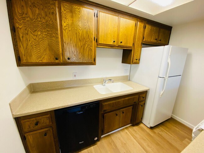 Building Photo - $250 Move-in BONUS Charming & Updated Half...
