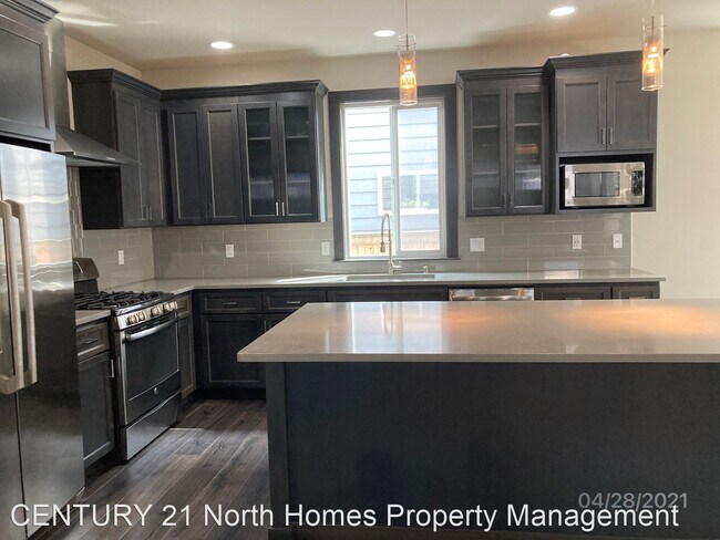 Foto del edificio - 4 br, 2.5 bath House - 19430 Meridian Dr SE
