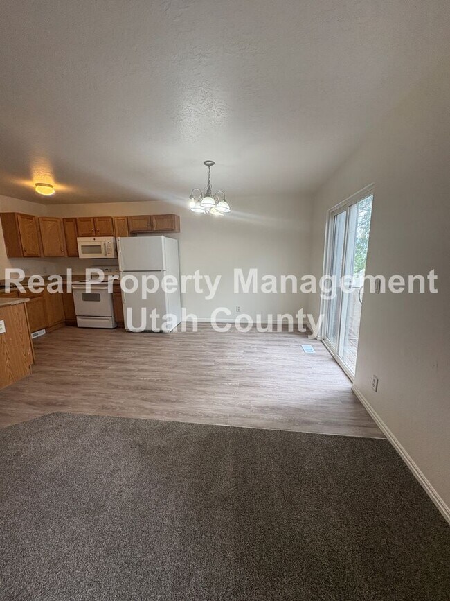 Foto del edificio - Half Off First Months Rent! Lower Rent!