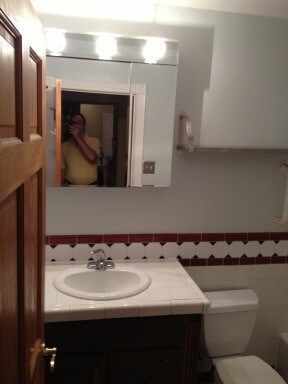 Bathroom. Original decorative tile - 963 N 5th St