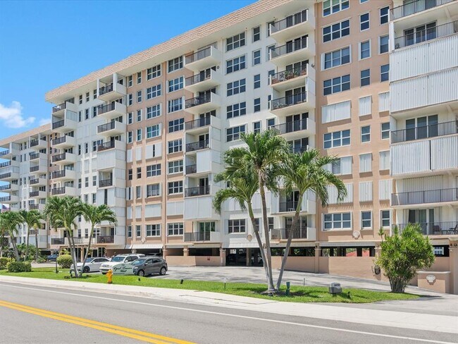 Foto del edificio - 1150 Hillsboro Mile