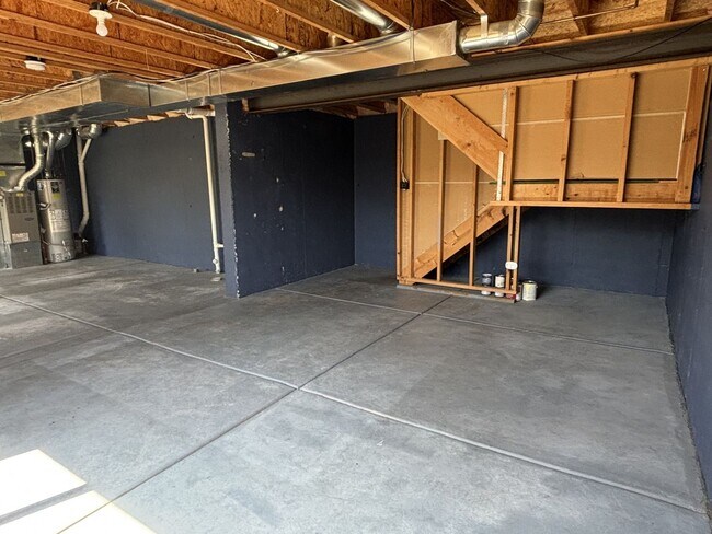 Foto del edificio - 3 bed, 2 1/2 bath single family home avail...