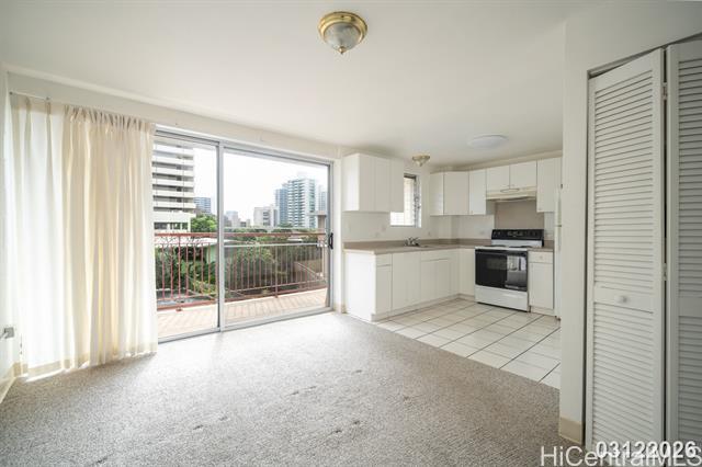 Building Photo - 1654 Liholiho St