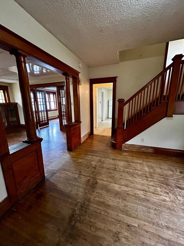 168 Curlew St Unit 1, Rochester, NY 14613 Room for Rent in Rochester