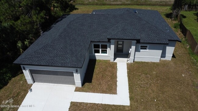 Building Photo - 2862 Pomello Ave SW