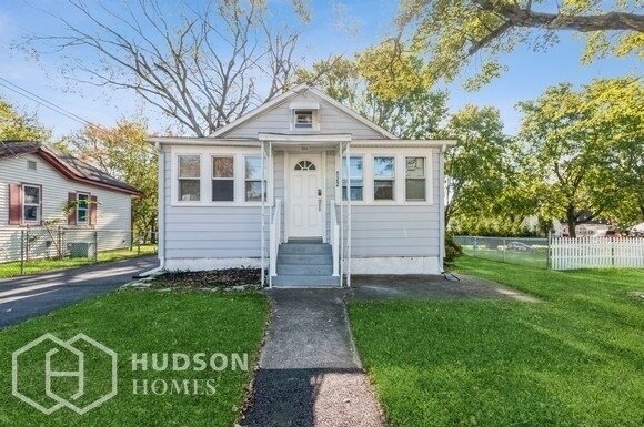 Primary Photo - 822 Cherry Ave