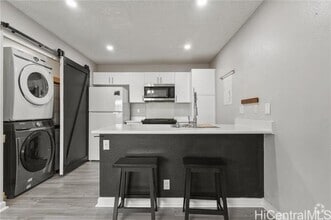 Building Photo - 91-1014-1014 Mikohu St