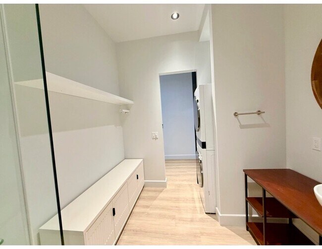 Foto del edificio - 2729 U St