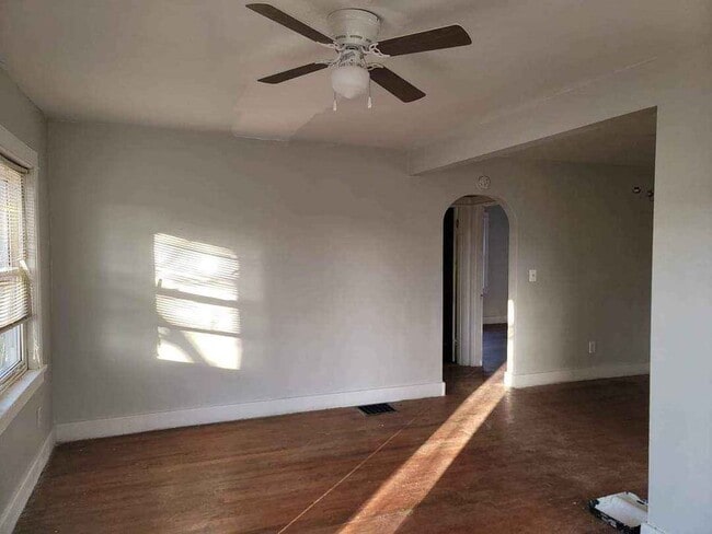 Building Photo - 2902 Whittier Ave