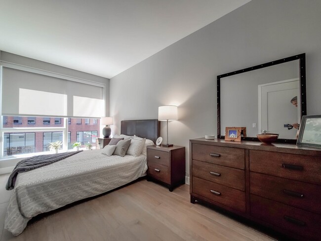 Foto del edificio - 1250 N Clark St
